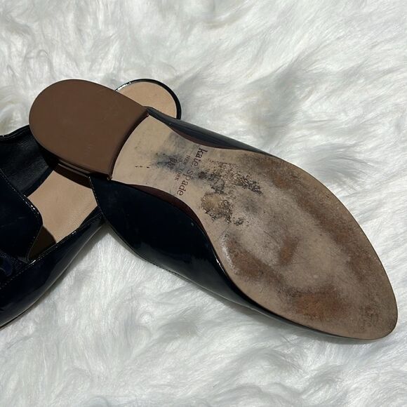 Kate Spade ♠️ Navy Slip-On Patent Leather Loafers with Floral Accent Sz 8M.  B72 - Picture 7 of 8